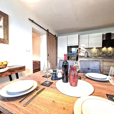 شقة August By Interhome *